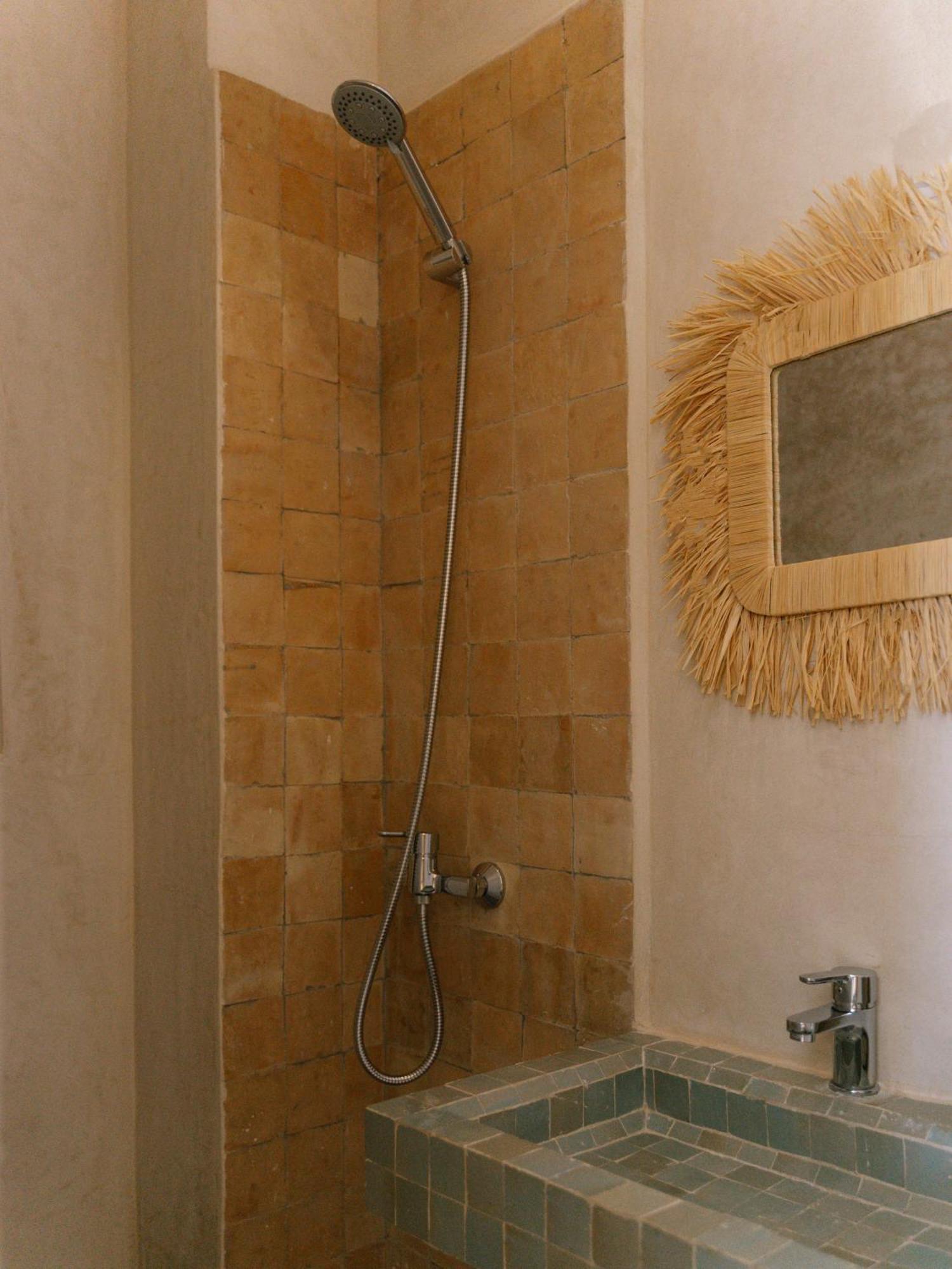 Malibu Surf House Apartment Tamraght Bagian luar foto